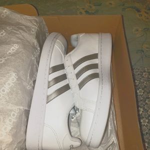 Adidas Grand Court Sneakers
